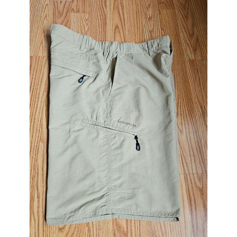 Patagonia Men's Quandary Hiking Shorts Khaki Tan Size Large L 10" Inseam Nylon - Picture 10 of 12